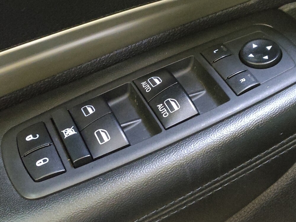 2019 Dodge Durango in Columbia, SC 29210 - 18098032 27