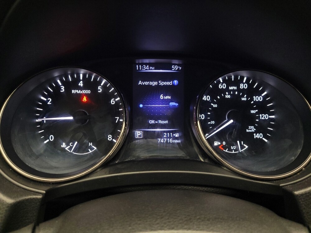 2018 Nissan Rogue Sport in Grand Rapids, MI 49508 - 18098034 23