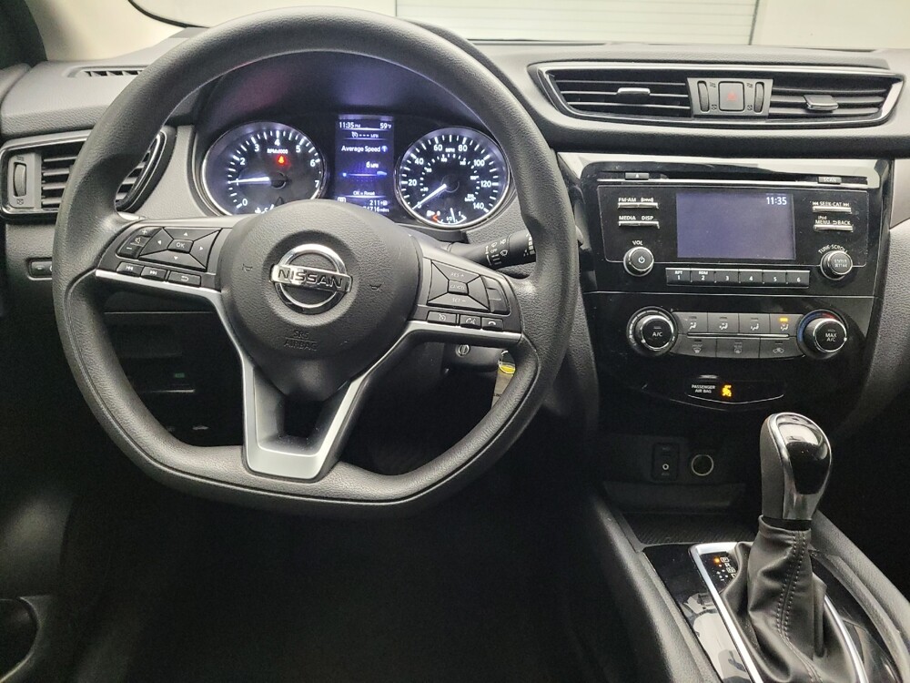 2018 Nissan Rogue Sport in Grand Rapids, MI 49508 - 18098034 22