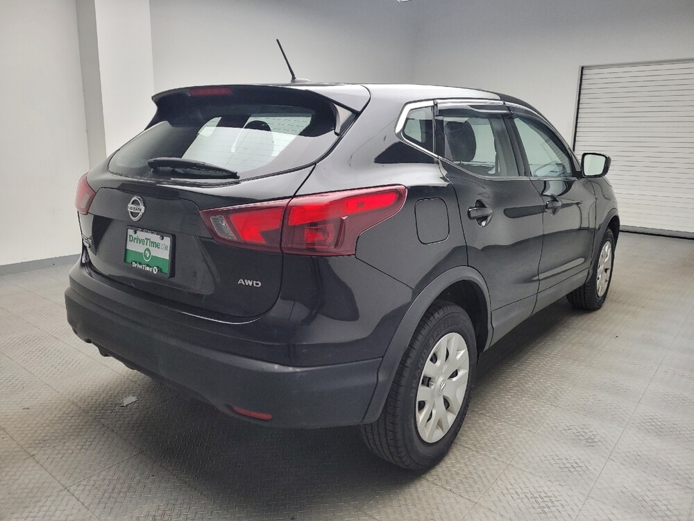 2018 Nissan Rogue Sport in Grand Rapids, MI 49508 - 18098034 9