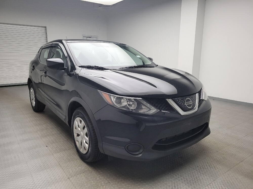 2018 Nissan Rogue Sport in Grand Rapids, MI 49508 - 18098034 13