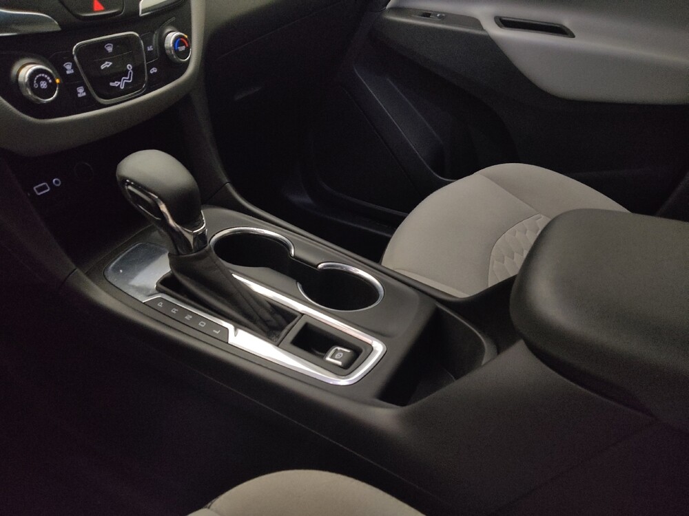 2021 Chevrolet Equinox in Lakewood, CO 80215 - 18098036 26