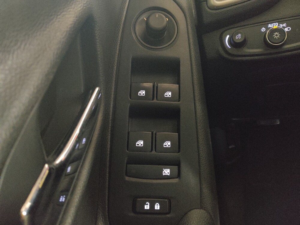 2020 Chevrolet Trax in Duluth, GA 30096 - 18098041 27