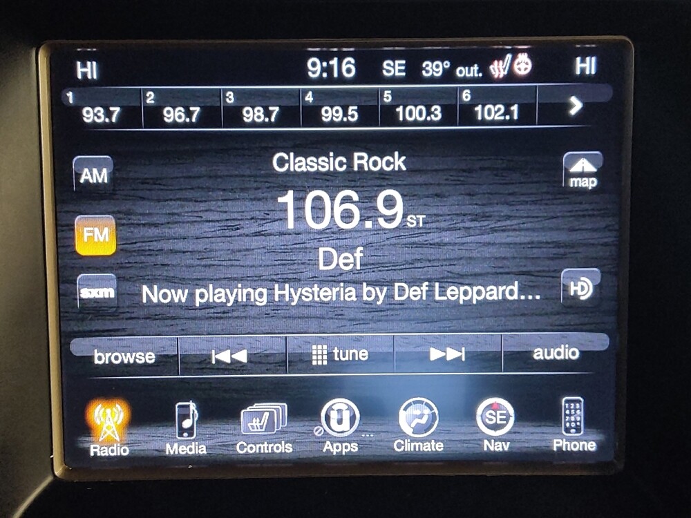 2017 Jeep Grand Cherokee in Live Oak, TX 78233 - 18098047 25