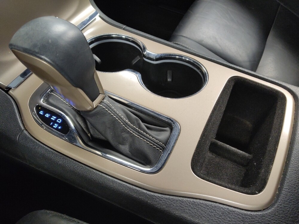 2017 Jeep Grand Cherokee in Houston, TX 77060 - 18098054 26