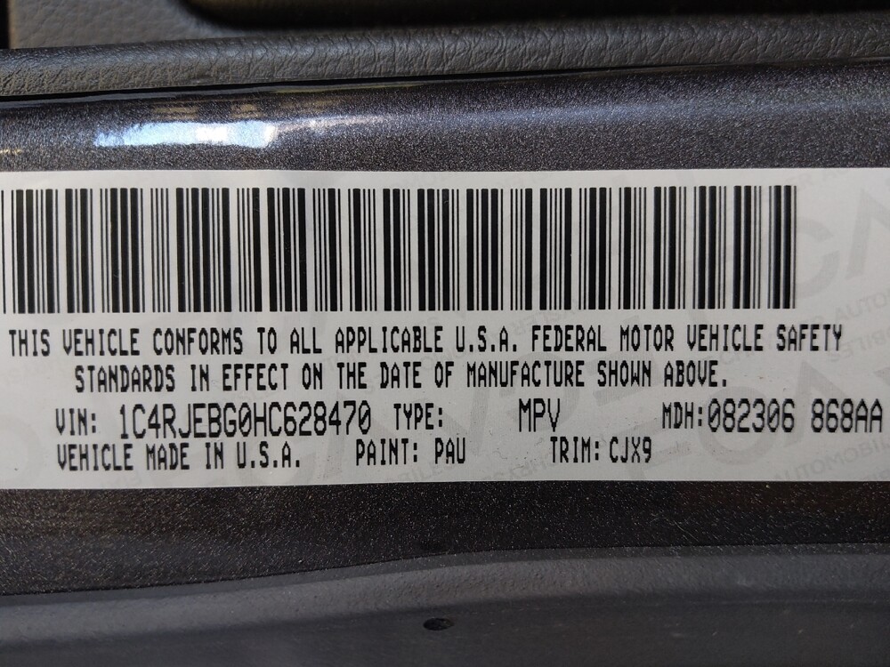 2017 Jeep Grand Cherokee in Houston, TX 77060 - 18098054 33