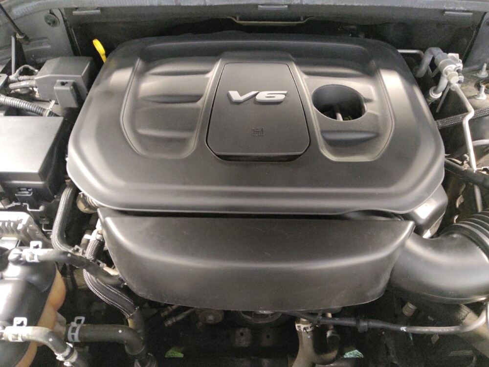 2017 Jeep Grand Cherokee in Houston, TX 77060 - 18098054 30