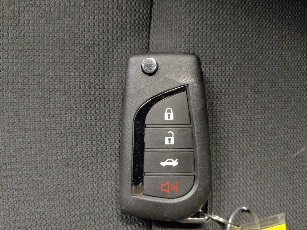 2021 Toyota Corolla in Clearwater, FL 33764 - 18098064 32