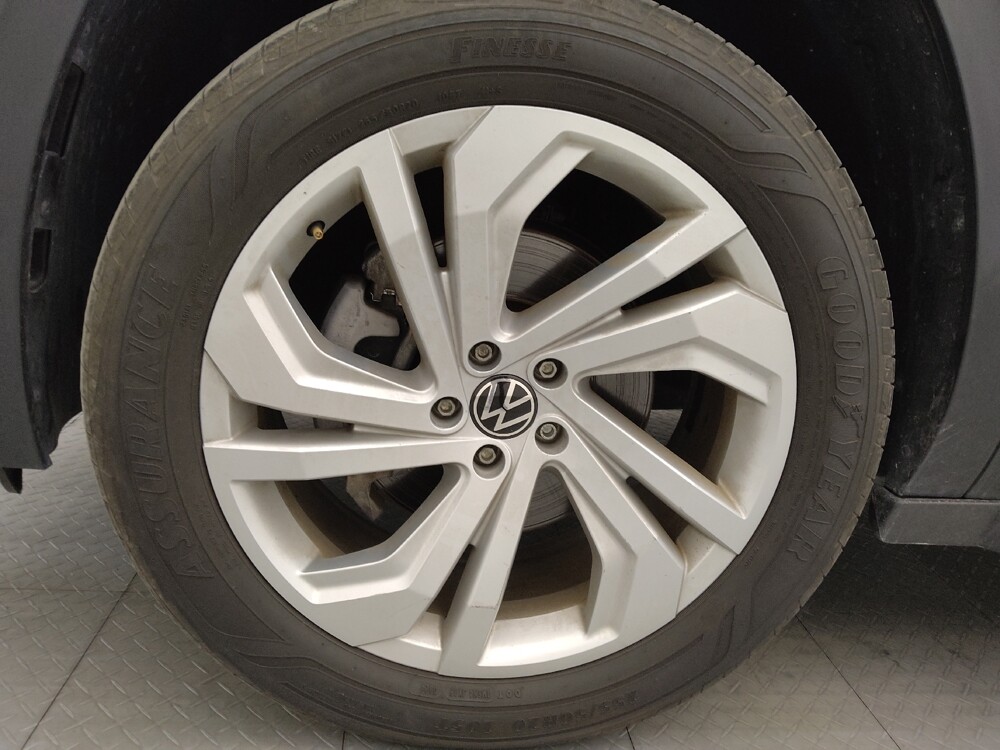 2021 Volkswagen Atlas in Clearwater, FL 33764 - 18098066 31