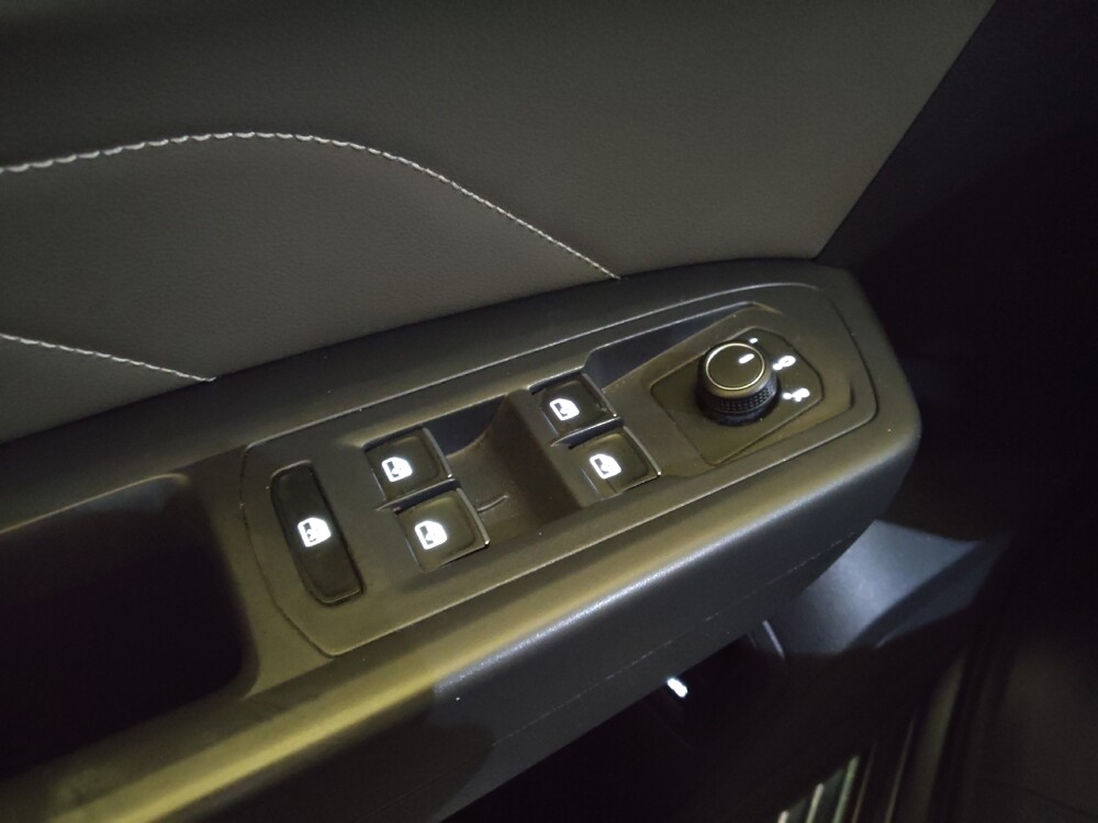 2021 Volkswagen Atlas in Clearwater, FL 33764 - 18098066 27