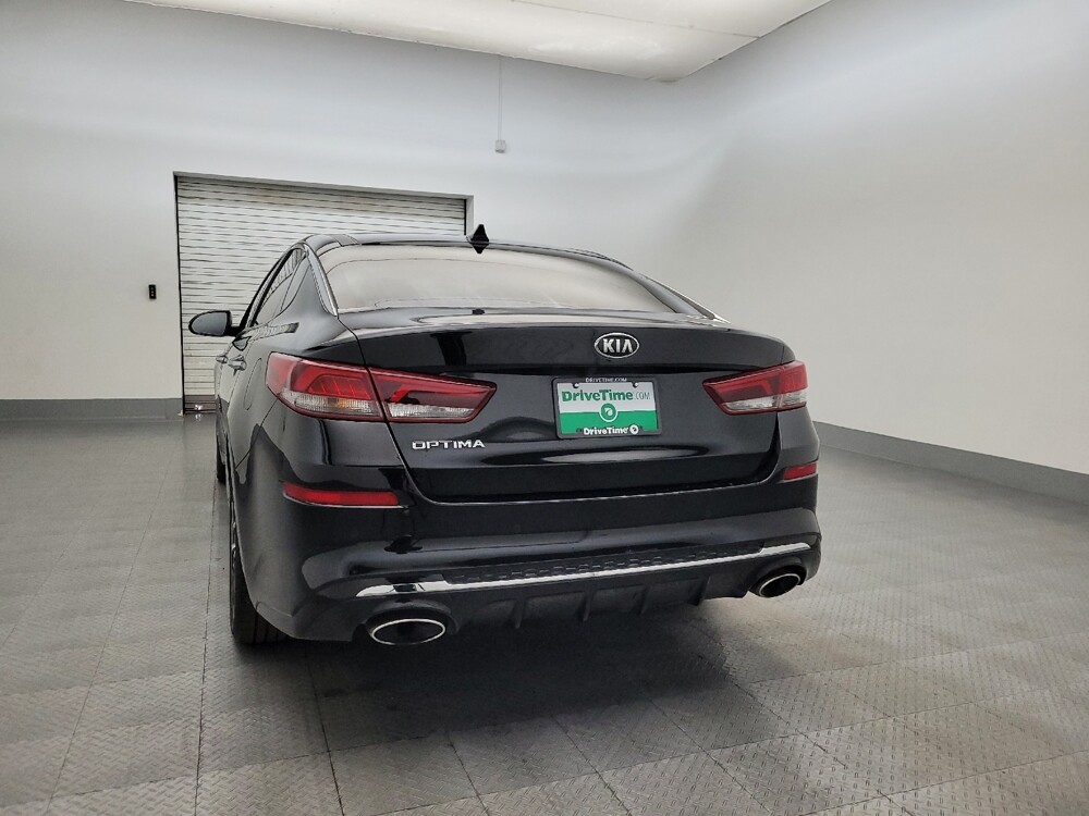 2020 Kia Optima in Albuquerque, NM 87123 - 18098068 6