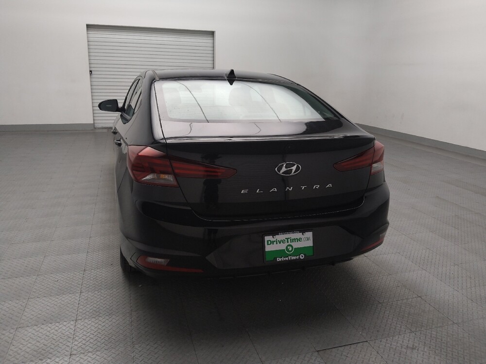 2020 Hyundai Elantra in Tulsa, OK 74145 - 18098070 6