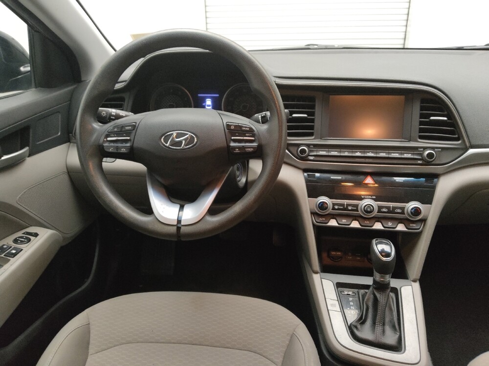 2020 Hyundai Elantra in Tulsa, OK 74145 - 18098070 22
