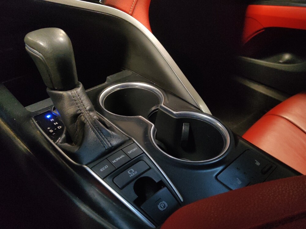 2018 Toyota Camry in Albuquerque, NM 87123 - 18098073 26