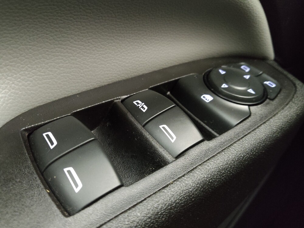 2021 Chevrolet Equinox in Chandler, AZ 85225 - 18098077 27