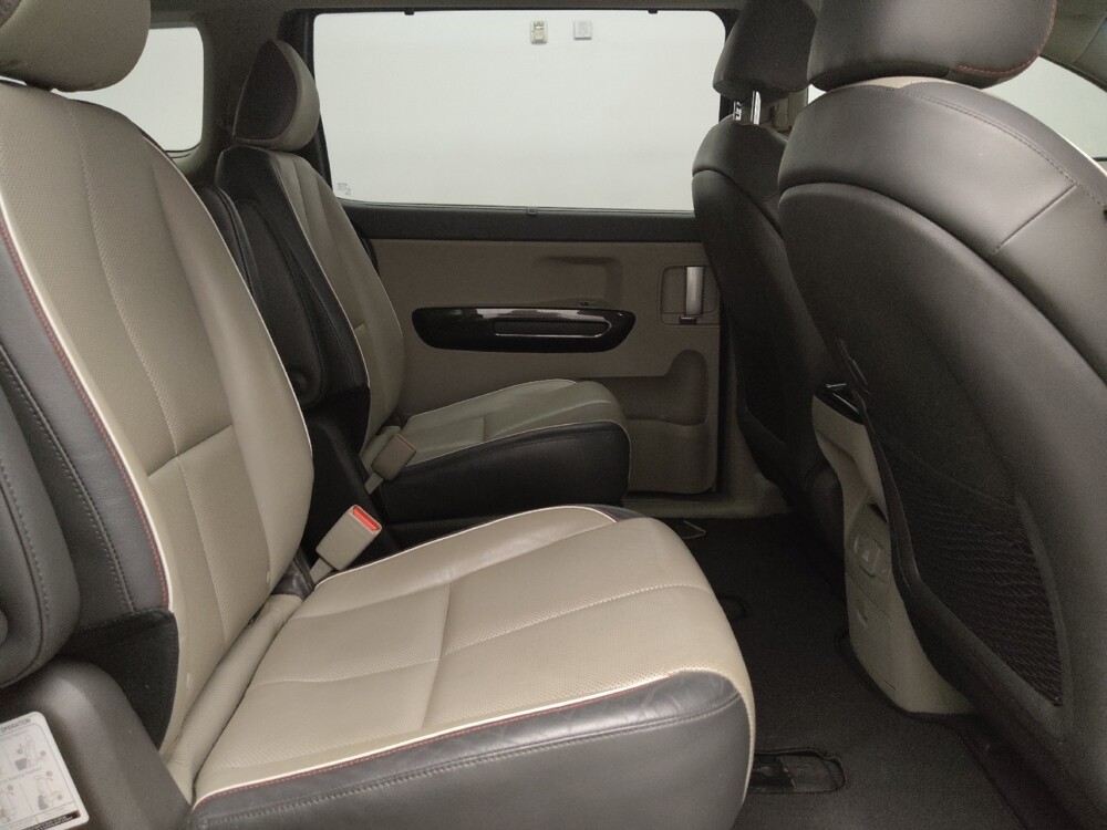 2015 Kia Sedona in Fort Worth, TX 76116 - 18098080 19