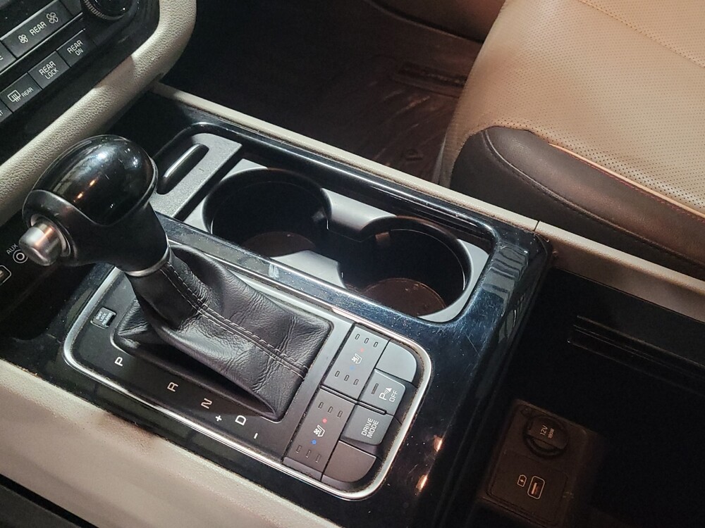 2015 Kia Sedona in Fort Worth, TX 76116 - 18098080 26