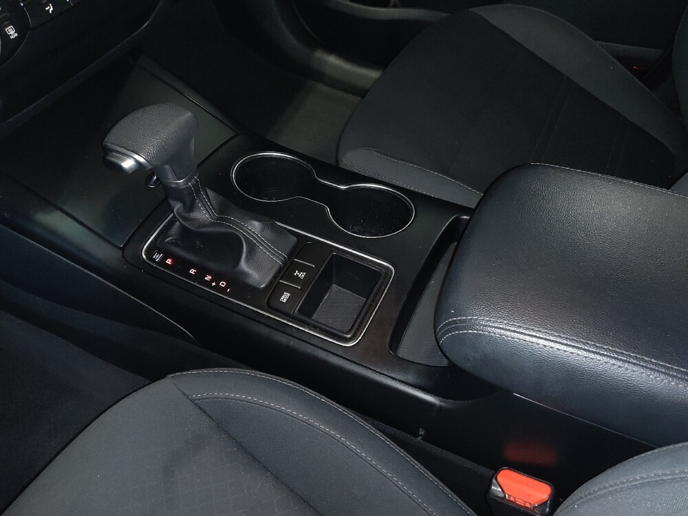 2020 Kia Sorento in Orlando, FL 32808 - 18098083 26