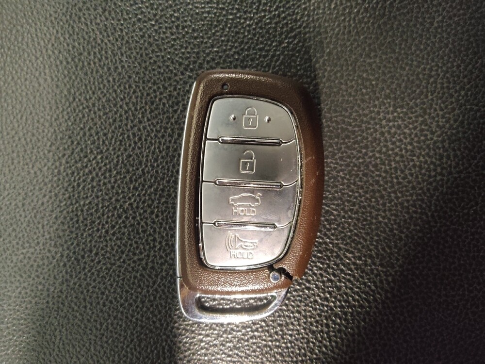 2018 Hyundai Sonata in Savannah, GA 31419 - 18098087 32