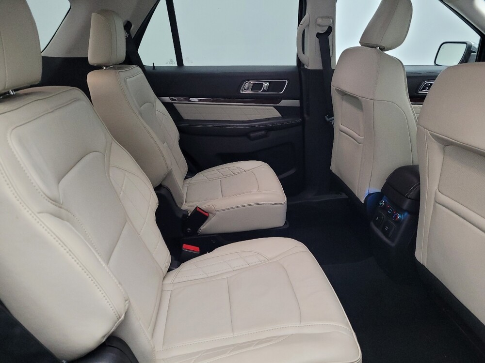 2019 Ford Explorer in Kissimmee, FL 34744 - 18098088 19