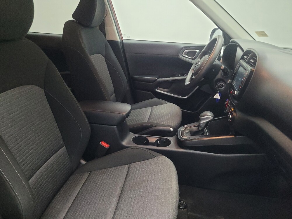 2021 Kia Soul in Jackson, MS 39211 - 18098090 21