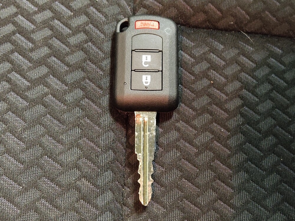 2018 Mitsubishi Eclipse Cross in Columbia, SC 29210 - 18098099 32