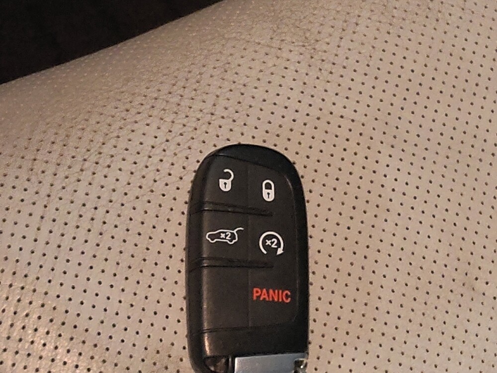 2018 Jeep Grand Cherokee in Round Rock, TX 78664 - 18098105 32