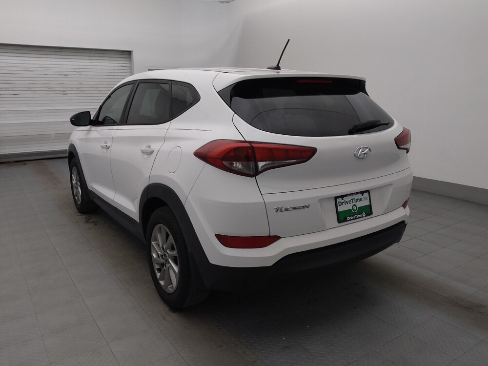 2017 Hyundai Tucson in Columbus, GA 31909 - 18098106 5