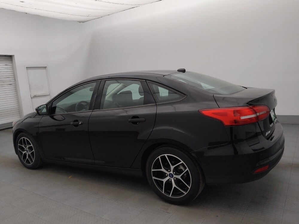 2017 Ford Focus in Clearwater, FL 33764 - 18098107 3