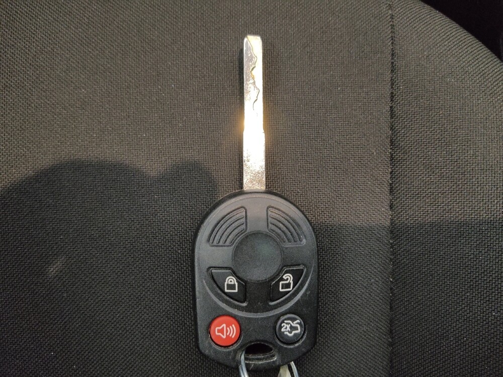 2017 Ford Focus in Clearwater, FL 33764 - 18098107 32