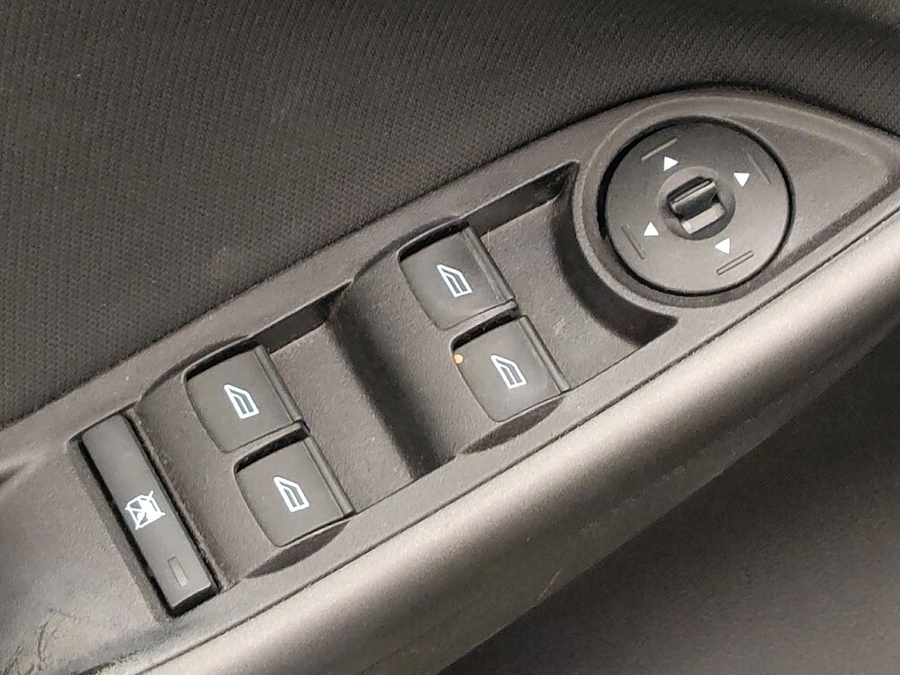 2017 Ford Focus in Clearwater, FL 33764 - 18098107 27