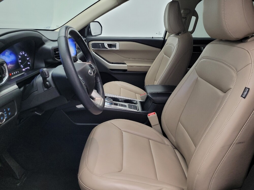 2021 Ford Explorer in Gainesville, FL 32609 - 18098111 17