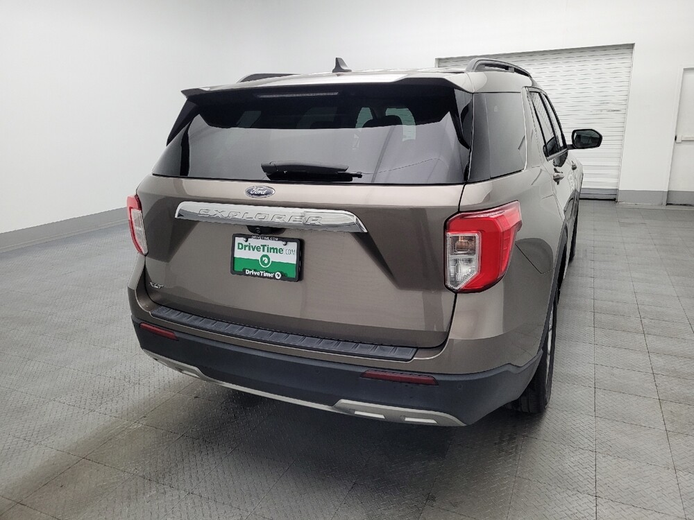 2021 Ford Explorer in Gainesville, FL 32609 - 18098111 7