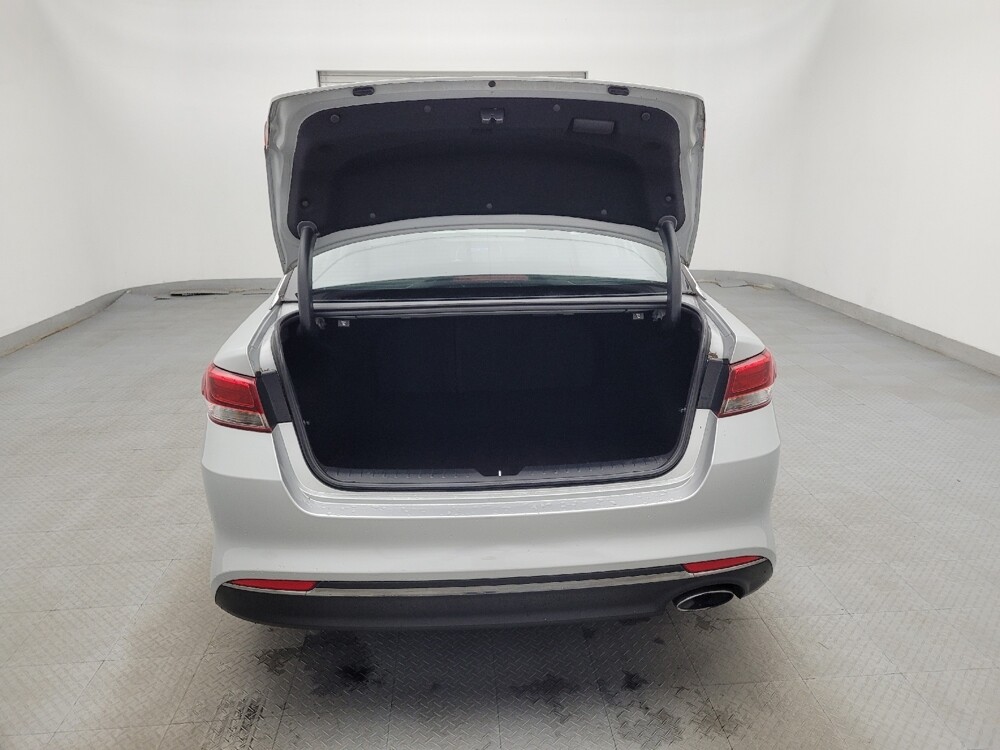 2017 Kia Optima in Greenville, NC 27834 - 18098114 29