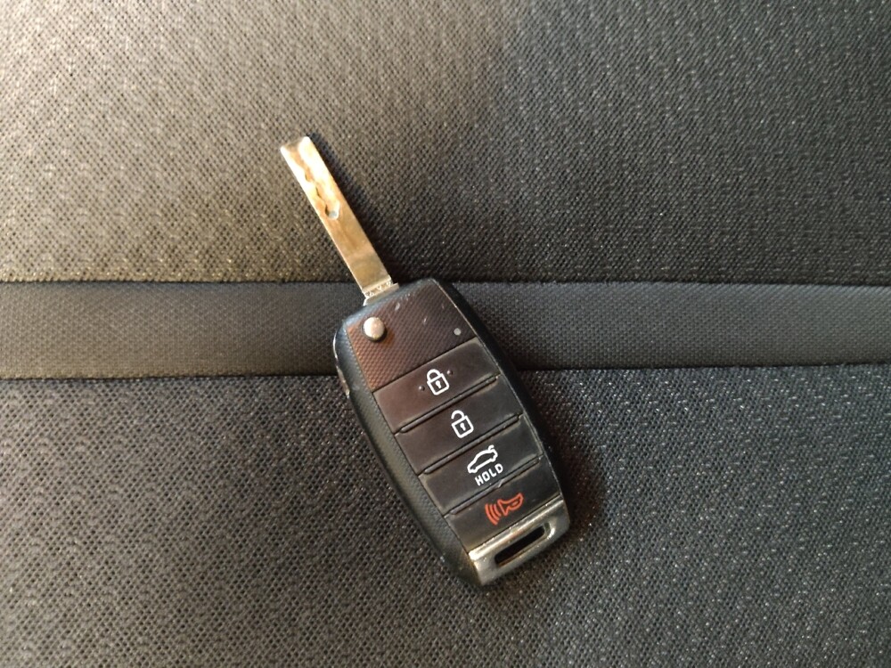 2017 Kia Optima in Greenville, NC 27834 - 18098114 32