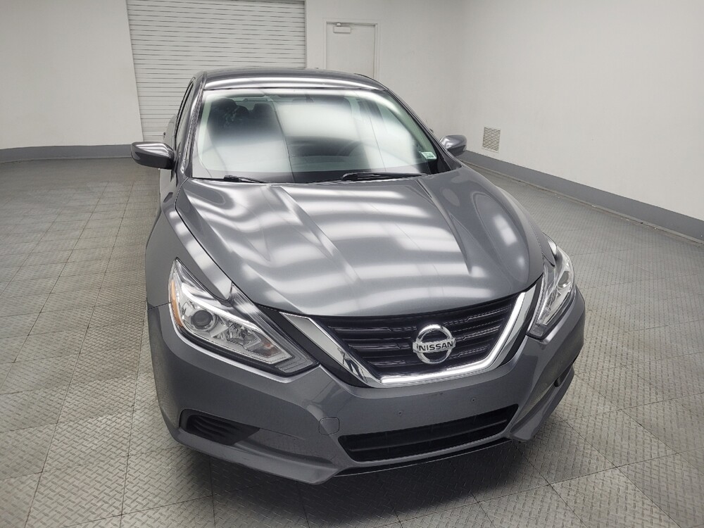 2018 Nissan Altima in Indianapolis, IN 46219 - 18098115 14
