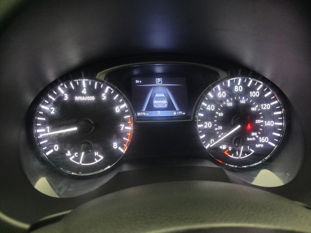 2018 Nissan Altima in Indianapolis, IN 46219 - 18098115 23