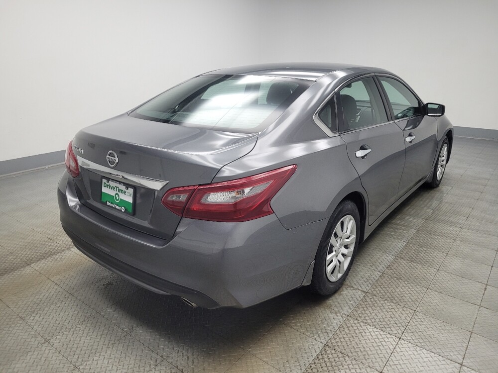 2018 Nissan Altima in Indianapolis, IN 46219 - 18098115 9
