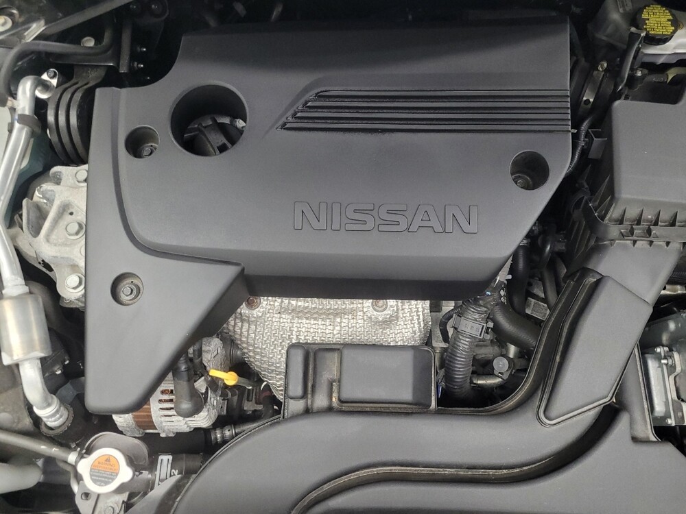 2018 Nissan Altima in Indianapolis, IN 46219 - 18098115 30