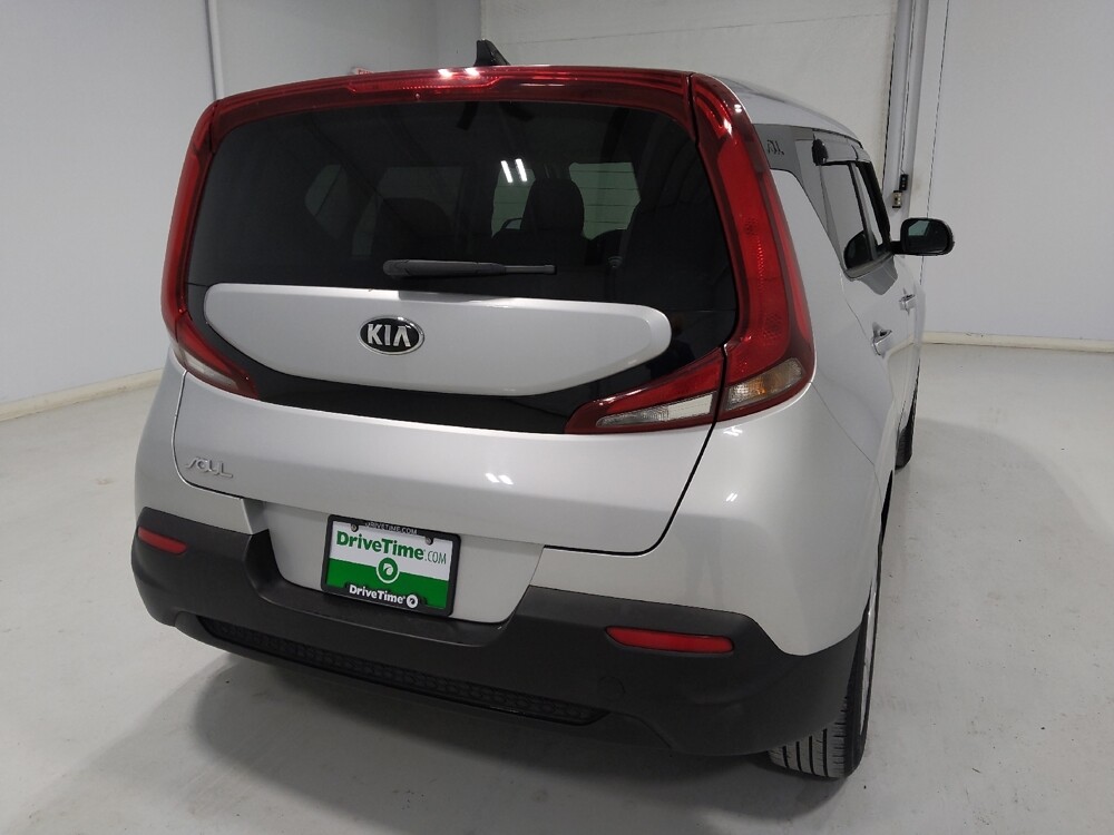 2020 Kia Soul in Columbus, OH 43228 - 18098116 7