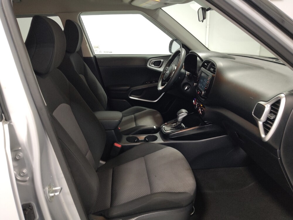 2020 Kia Soul in Columbus, OH 43228 - 18098116 21