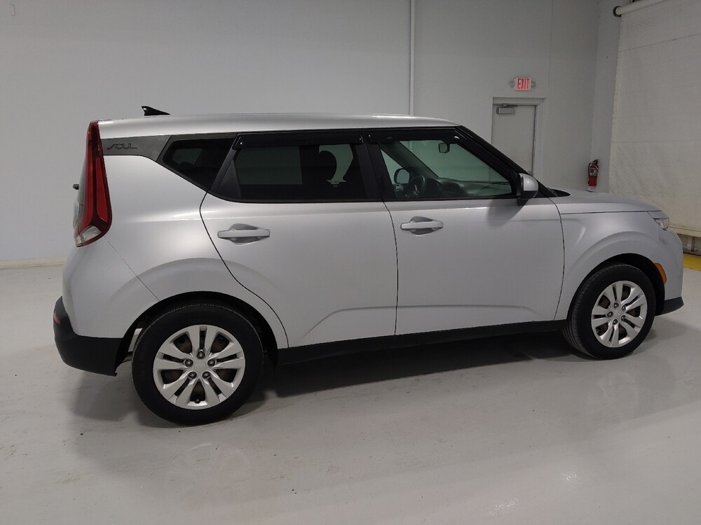 2020 Kia Soul in Columbus, OH 43228 - 18098116 10