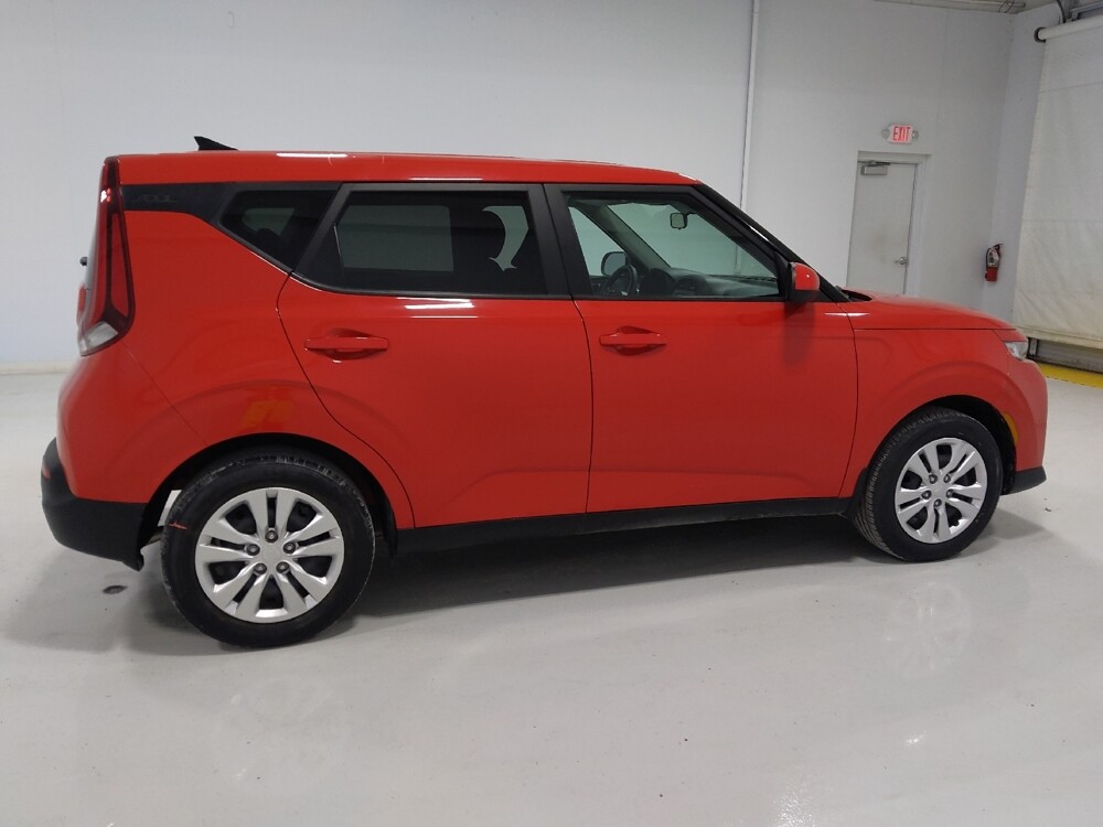 2021 Kia Soul in Columbus, OH 43228 - 18098117 10