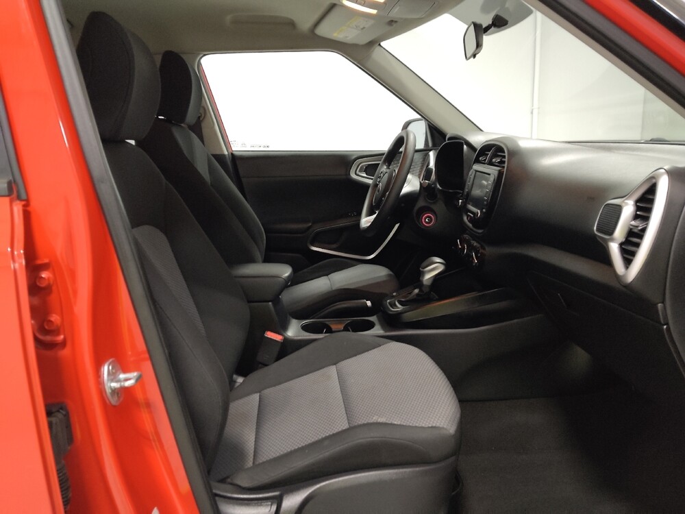 2021 Kia Soul in Columbus, OH 43228 - 18098117 21