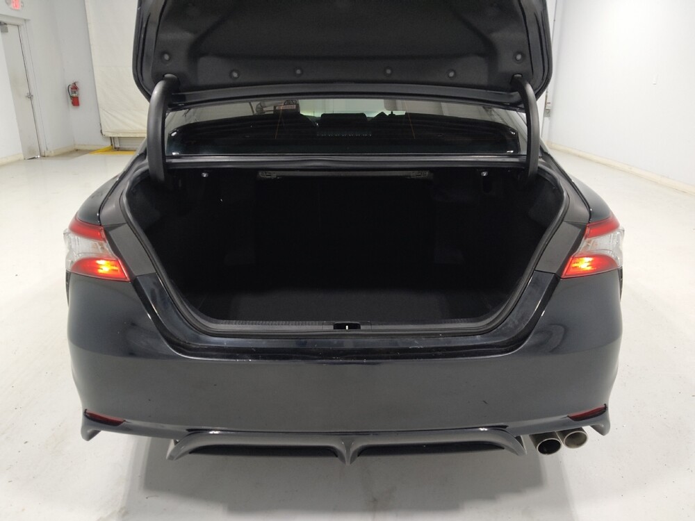 2019 Toyota Camry in Columbus, OH 43228 - 18098118 29