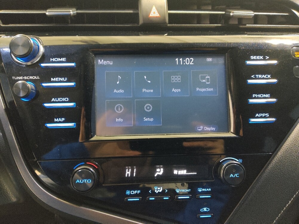 2019 Toyota Camry in Columbus, OH 43228 - 18098118 25