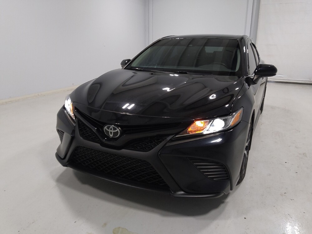 2019 Toyota Camry in Columbus, OH 43228 - 18098118 15