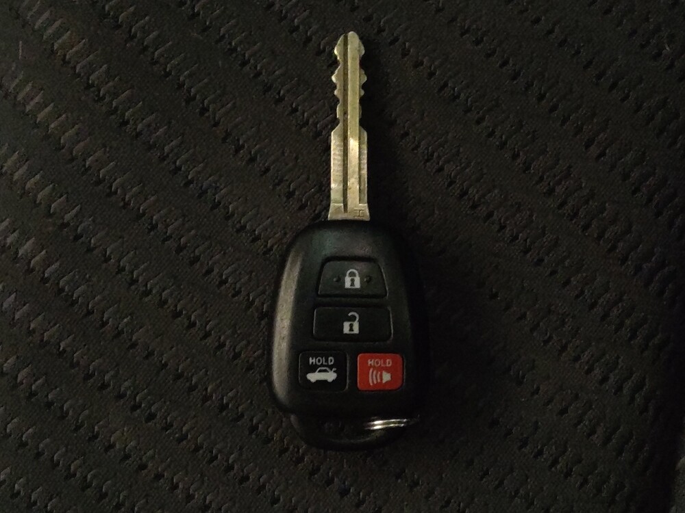 2016 Toyota Camry in Orlando, FL 32808 - 18098121 32