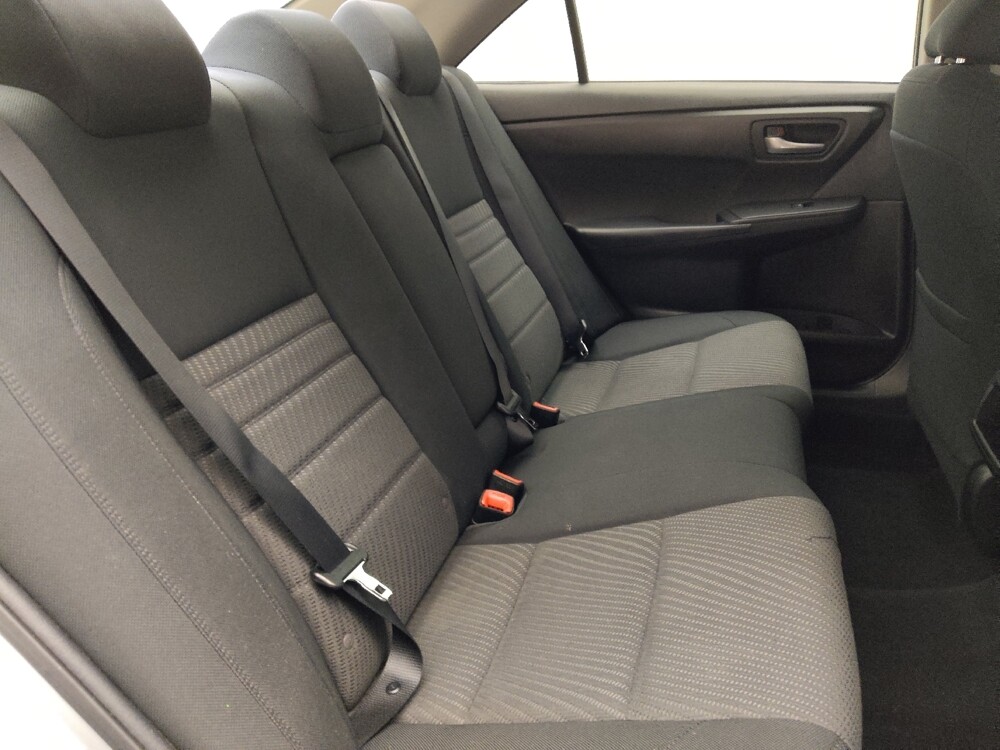 2016 Toyota Camry in Orlando, FL 32808 - 18098121 19