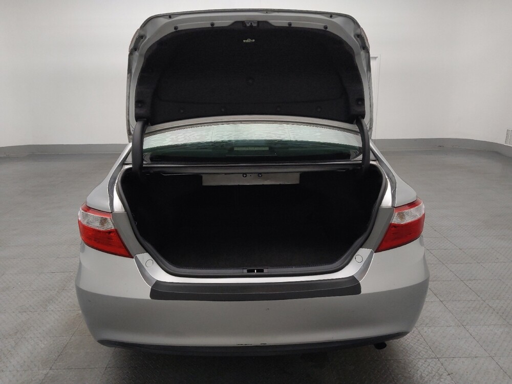 2016 Toyota Camry in Orlando, FL 32808 - 18098121 29